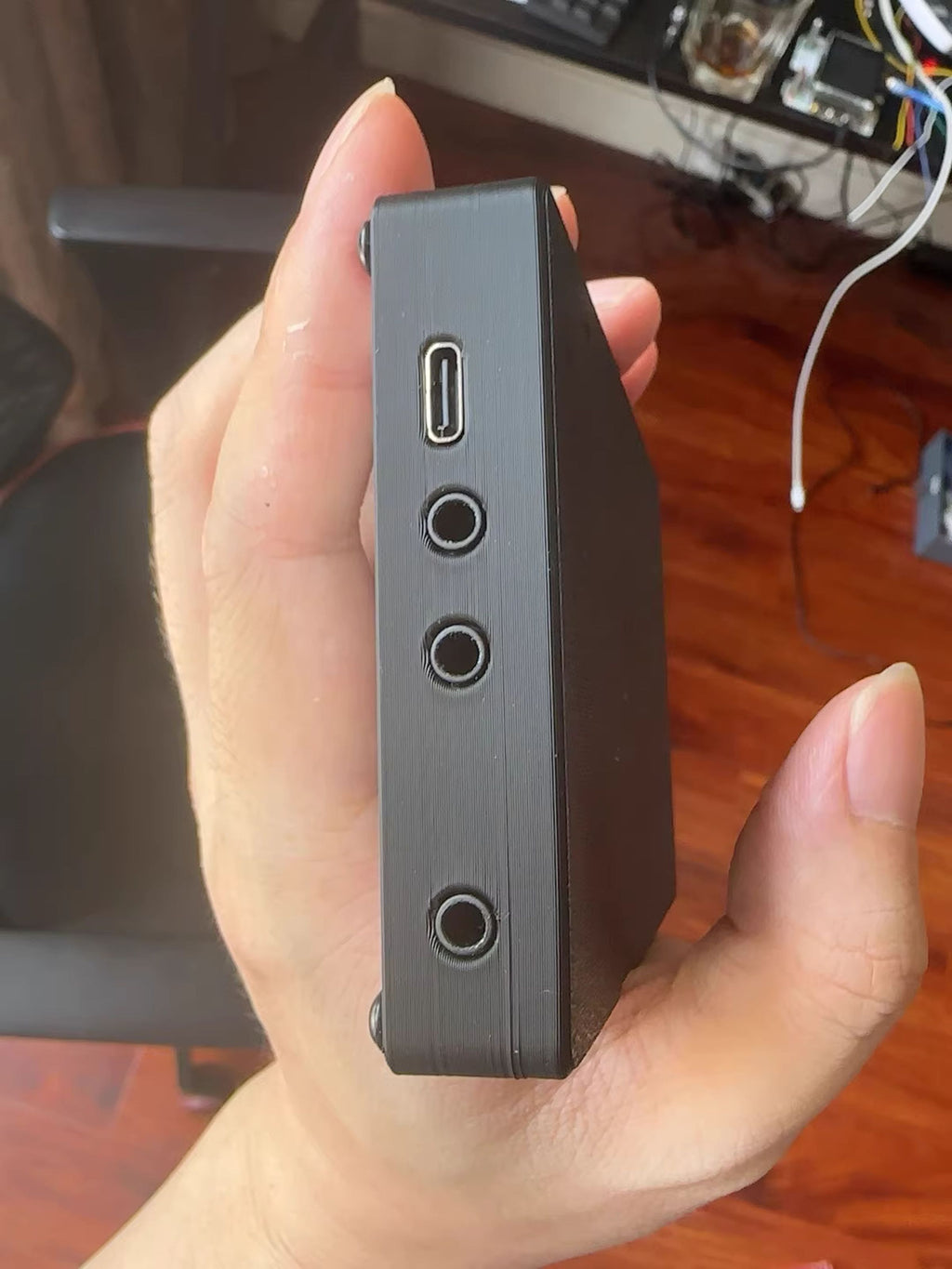 PicoTracker 2.1 - Palm-Sized Open Hardware Groovebox