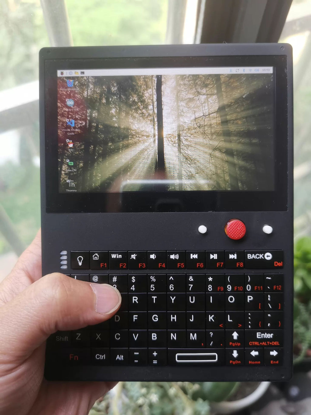 HUM BS Pi — Raspberry Pi CM5 Handheld Console