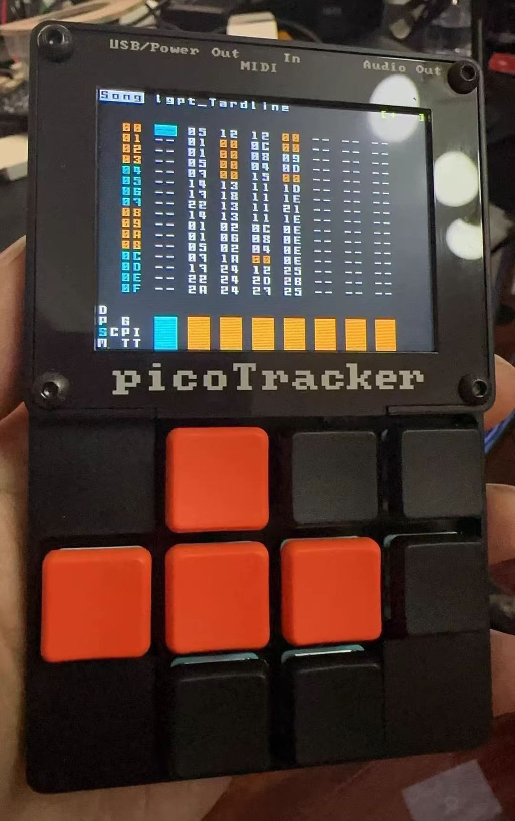 PicoTracker 2.1 - Palm-Sized Open Hardware Groovebox