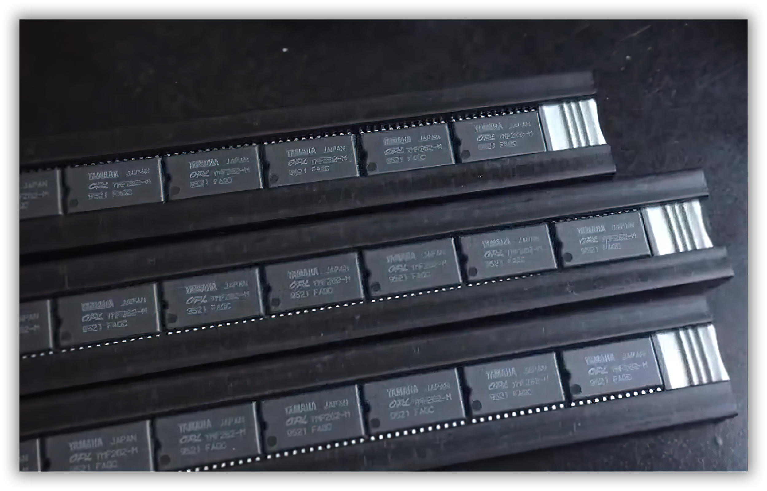 Real Yamaha FM Synthesis Chip — Tested Original
