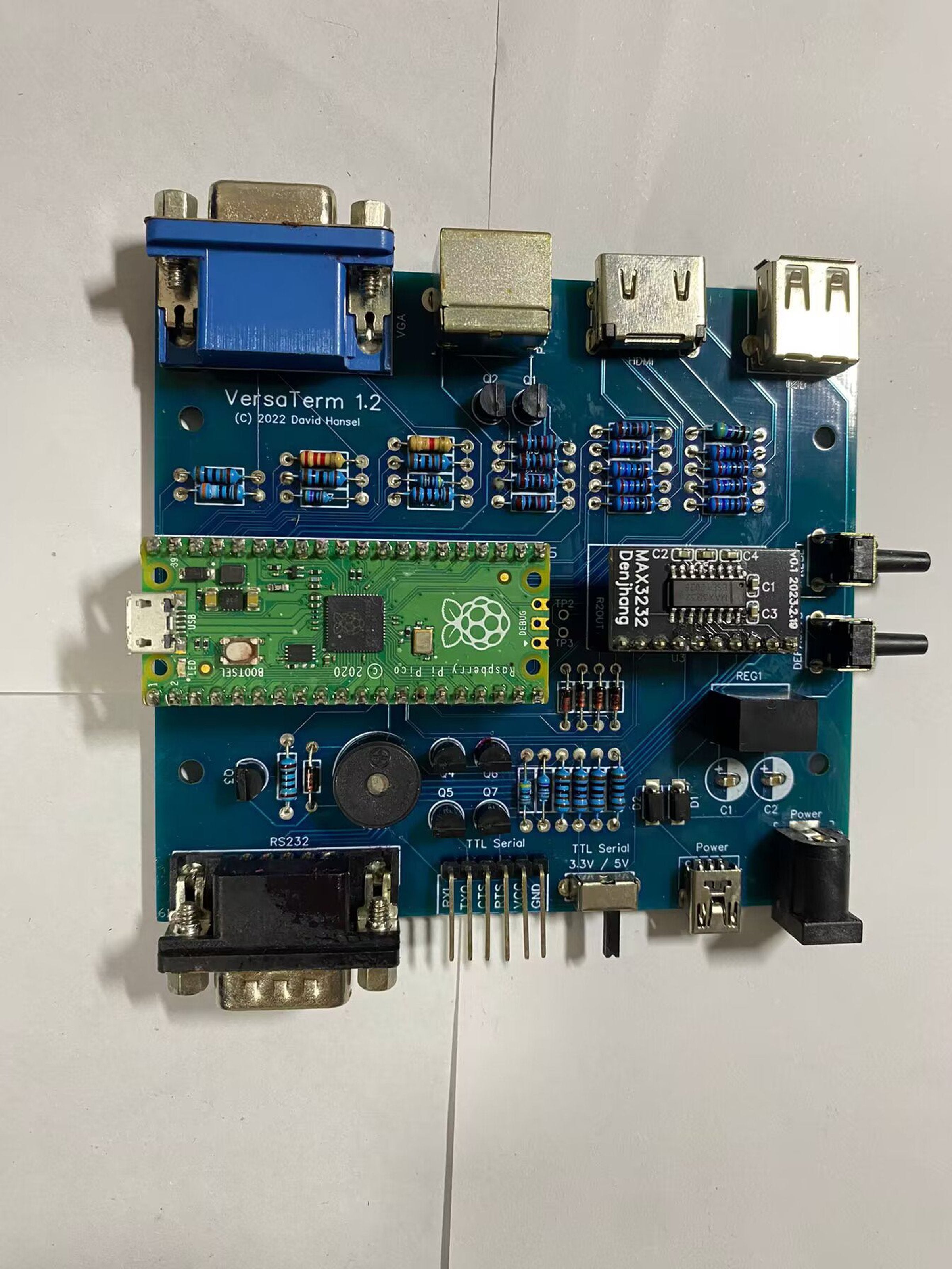 VersaTerm - A Versatile DIY Serial Terminal